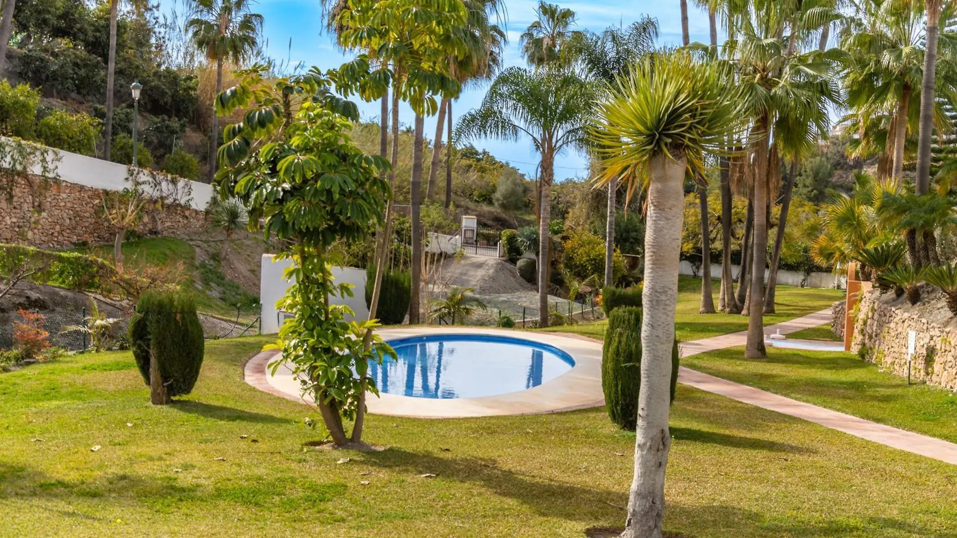 Las Palmas 15C Oasis Properties Nerja 0*,  Spain
